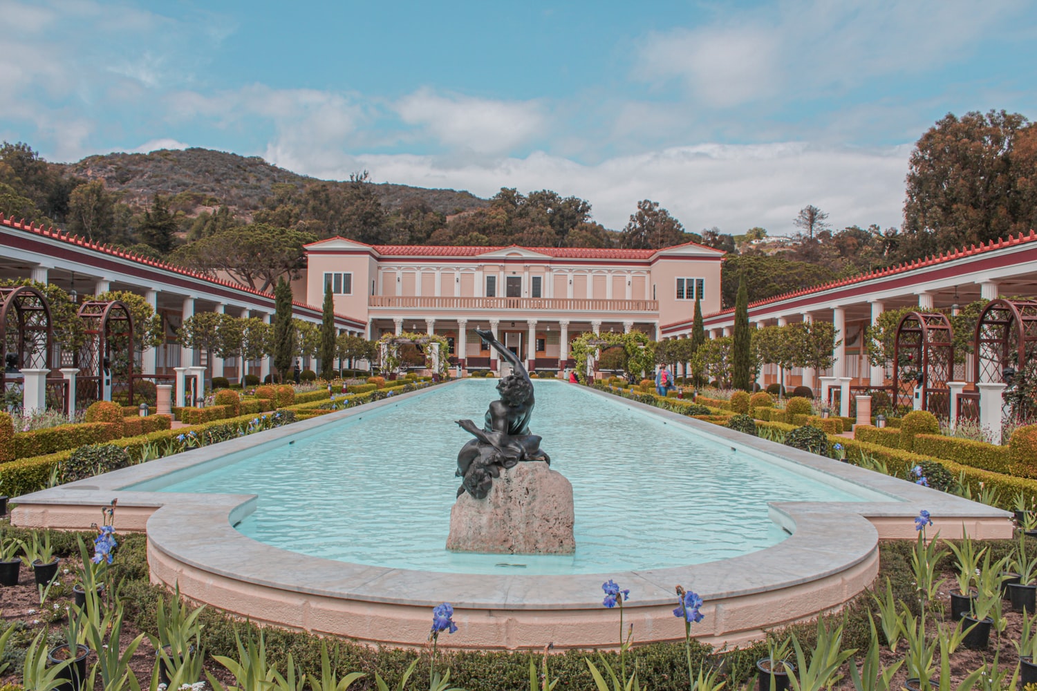 best botanical gardens in Los Angeles | one museum square - getty villa