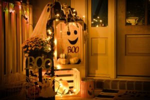 Apartments in Los Angeles | one museum square | Fun Ways to Decorate Your Apartments in Los Angeles for Halloween - halloween
