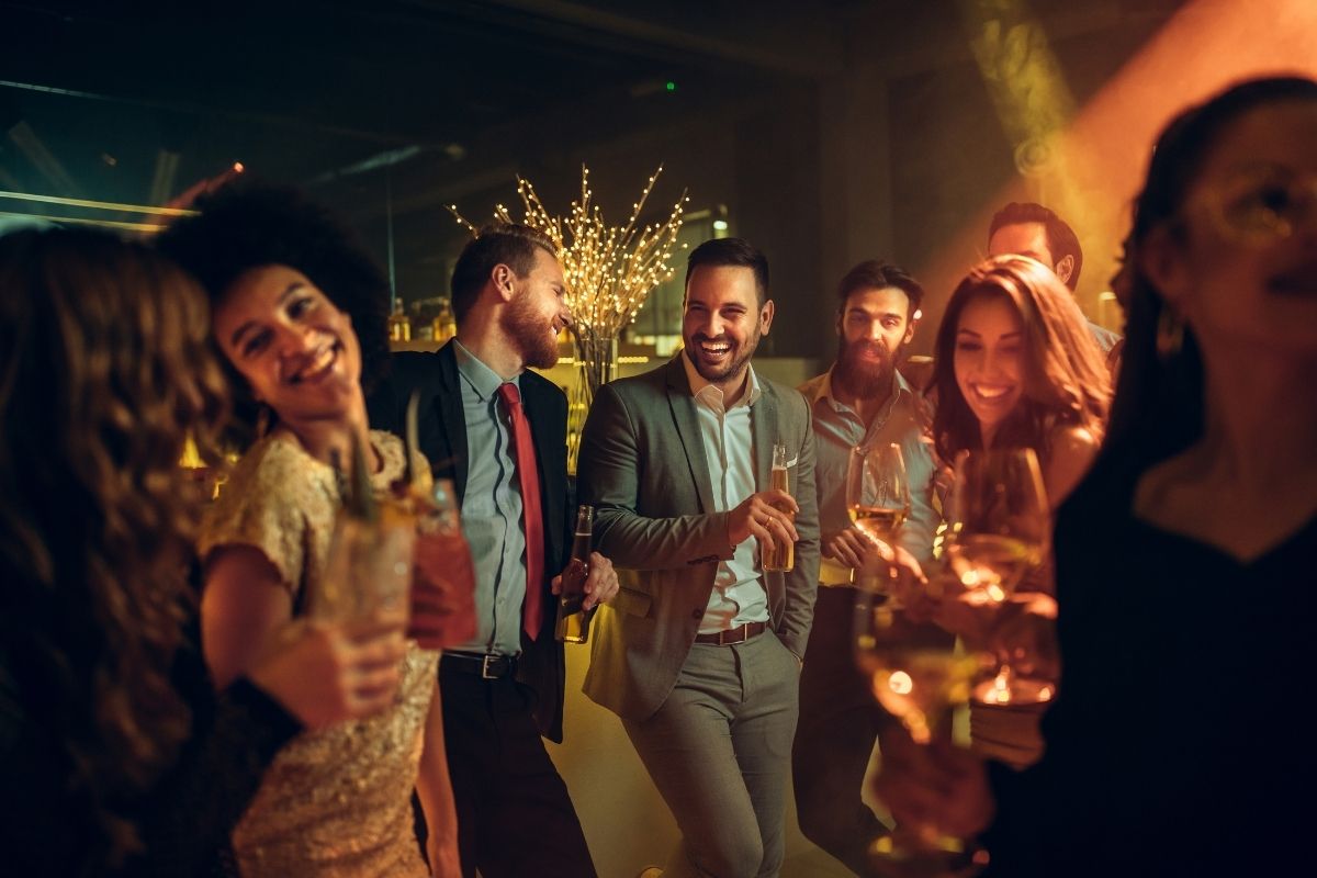 new years eve nightlife beverly hills hotel | One Museum Square apartments near Miracle Mile