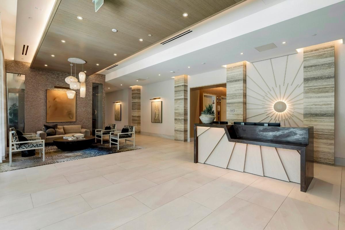 Lobby Leasing luxury apartments los angeles mid wilshire apartments